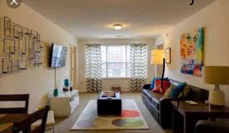Living room - 102 Grovecrest Way