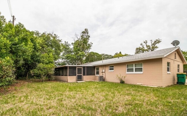 Photo - 2313 Dunbury Ct House
