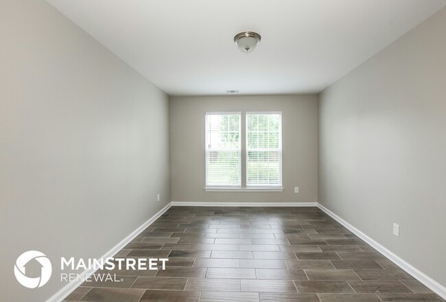 Building Photo - 140 Crestwood Dr