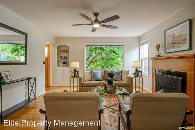 Building Photo - 2 br, 1 bath House - 528 NW 17th St