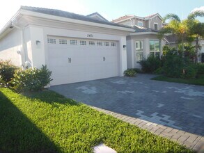 Building Photo - 5401 Pecan Dr