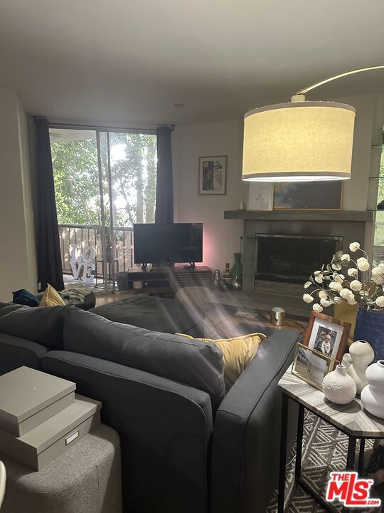 Building Photo - 1230 N Sweetzer Ave