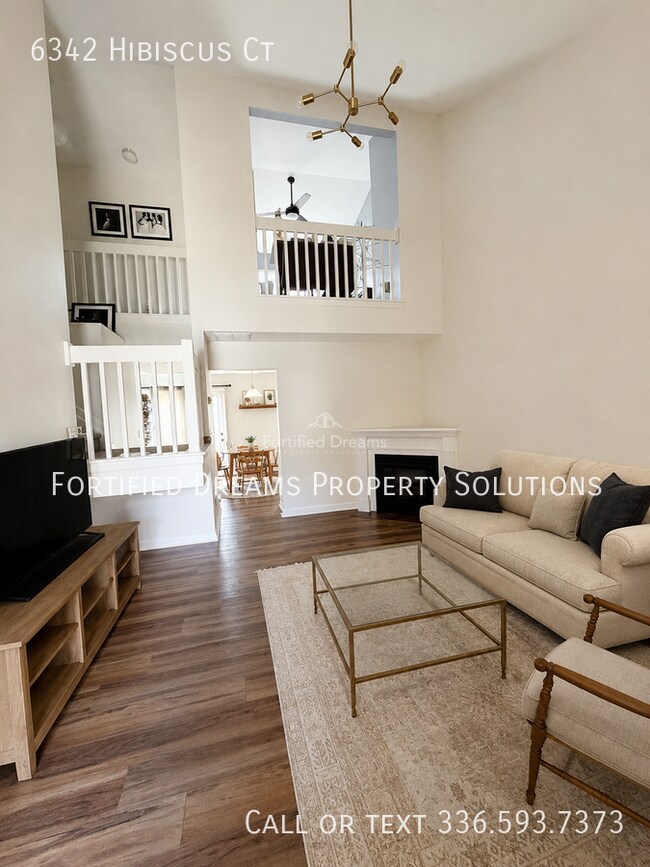 Foto del edificio - 6342 Hibiscus Ct