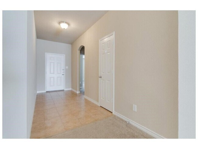 Foto del edificio - 9117 Nathan Dr