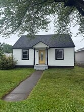 Building Photo - 3007 Daviess St
