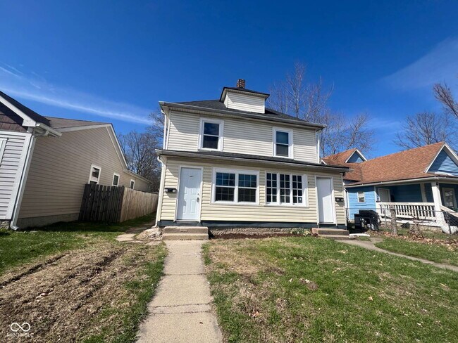 Building Photo - 3236 Graceland Ave