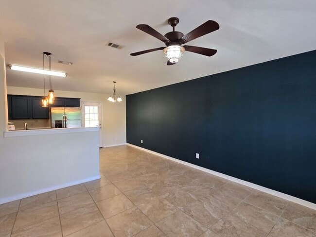 Building Photo - 6843 Old W Ln