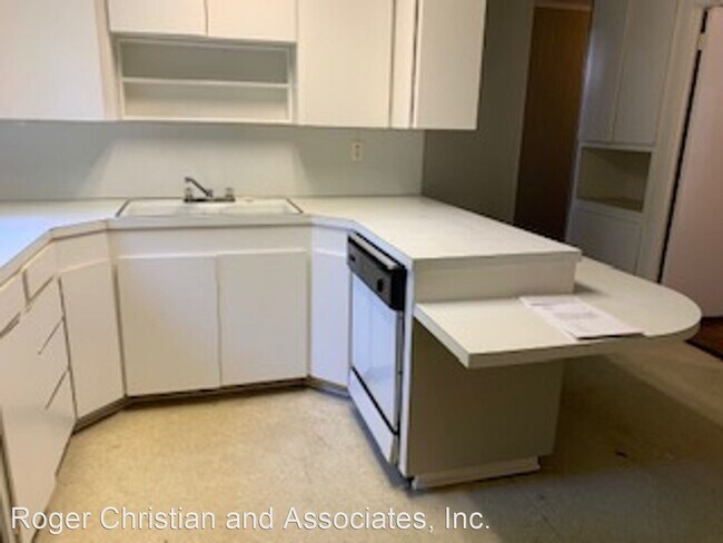Building Photo - 3 br, 1 bath House - 1706 Midway Avenue