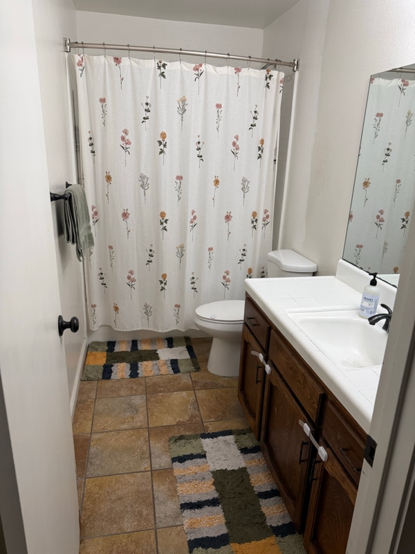 Building Photo - 397 W Magnolia Ave