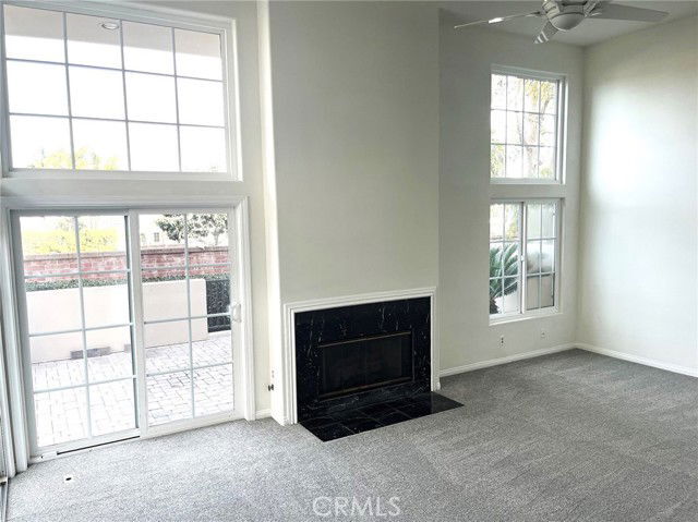 Foto del edificio - 19336 Sawgrass Ln