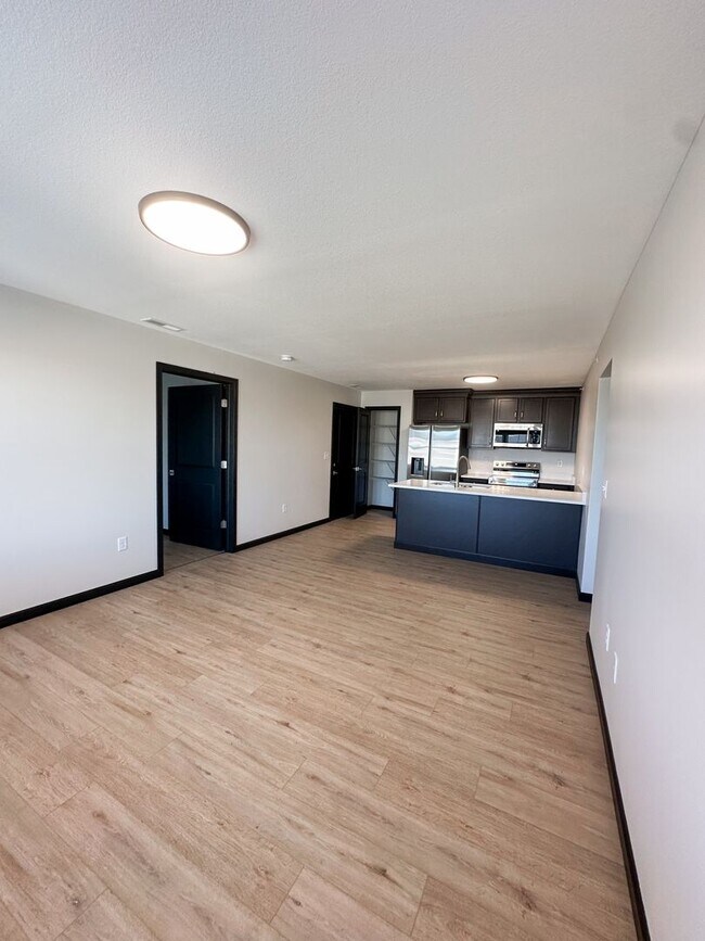 Foto del edificio - New! Beautiful 2 Bed, 2 Bath Apartment in ...