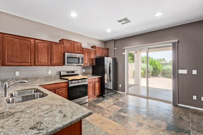 Foto del edificio - Modern Desert Retreat in Anthem at Merrill...