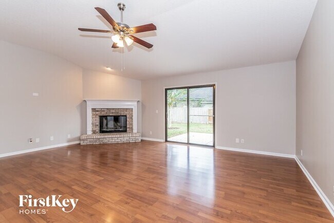 Building Photo - 14633 Swansea Ct