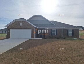 Building Photo - 313 Gazebo Dr