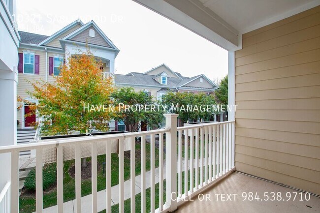 Building Photo - 10321 Sablewood Dr