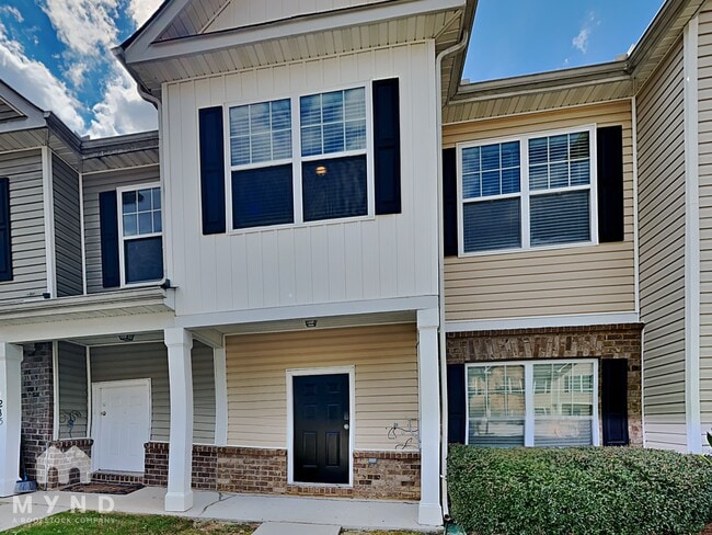 Building Photo - 2233 Bigwood Trail