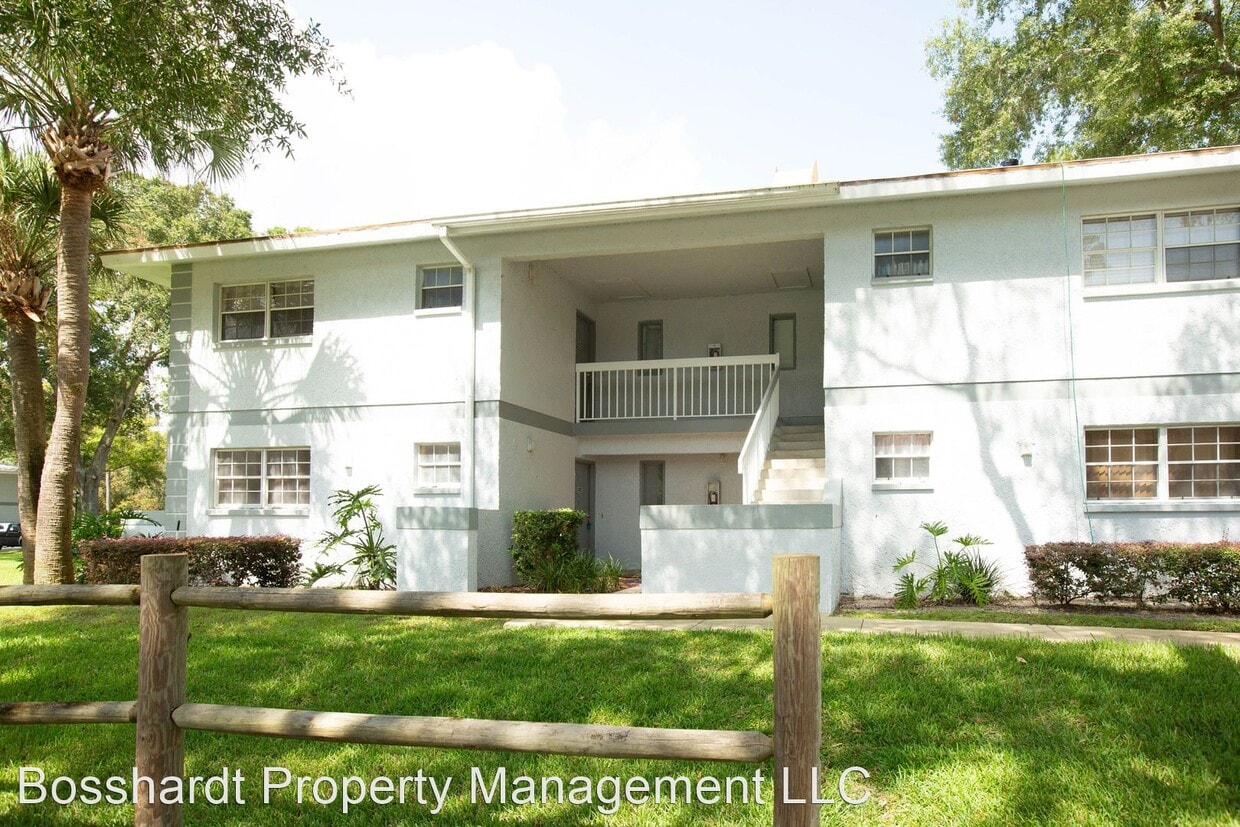 Primary Photo - 2 br, 2 bath House - 580 Fairways Lane G103