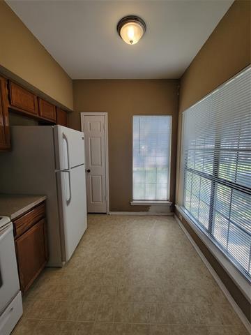 Building Photo - 9601 Forest