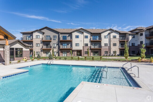 Aristos Apartments Lincoln Ne Apartments Com