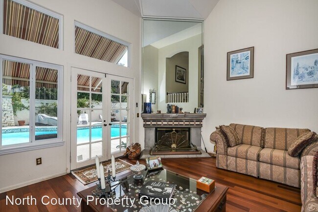 Building Photo - 4 br, 2.5 bath House - 13875 Royal Melbour...