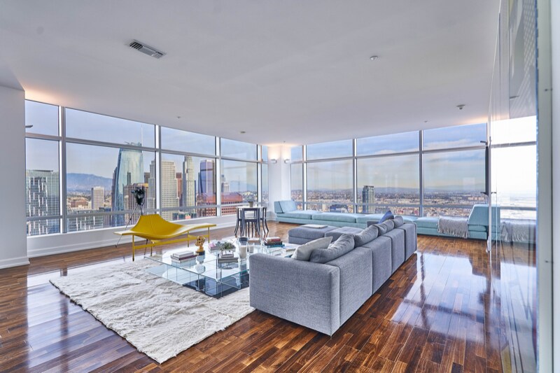 Foto principal - 900 W Olympic Blvd