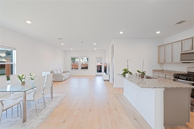 Foto del edificio - 2848 Owl Head Dr