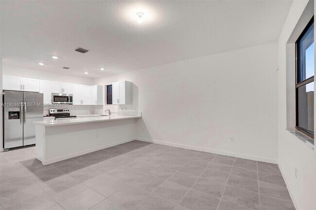 Building Photo - 13405 SW 285th St