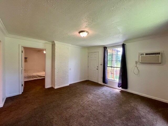 Foto del edificio - 720 Searcy Ave