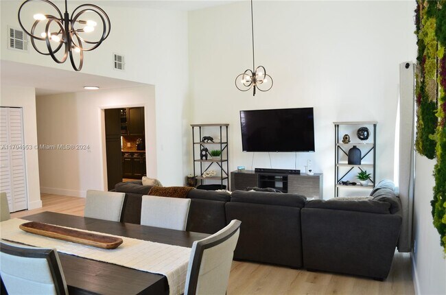 Foto del edificio - 1200 NW 78th Ave
