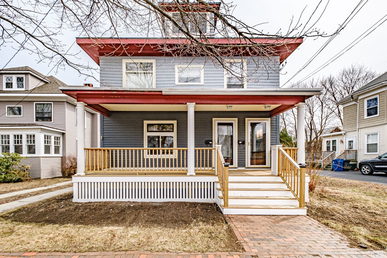 Primary Photo - 88 Dartmouth St