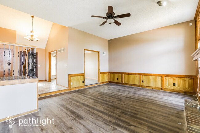 Building Photo - 16102 West 79th Terrace, Lenexa, KS, 66219