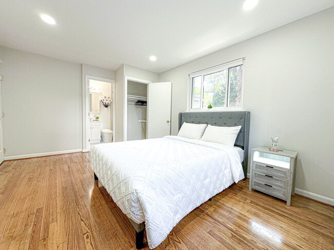 Foto del edificio - 7515 Havelock St