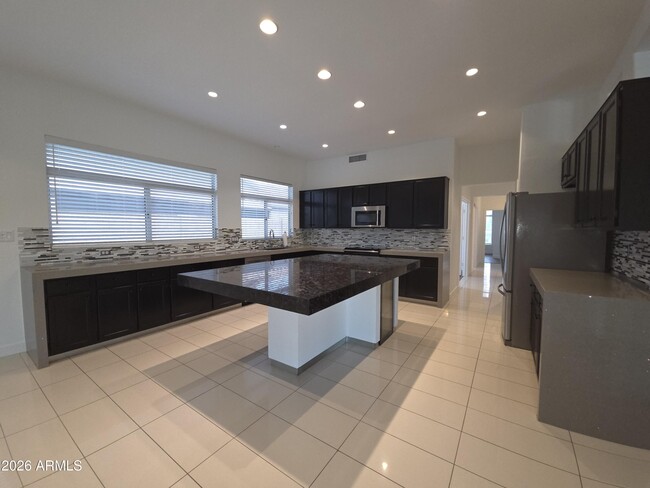 Foto del edificio - 15026 N 54th Pl