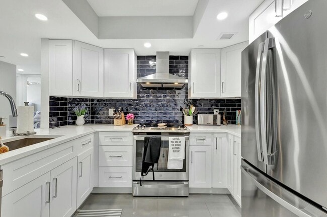 Foto del edificio - 3912 S Ocean Blvd