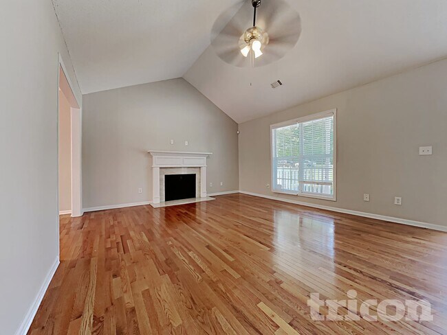 Foto del edificio - 122 Chippewa Run