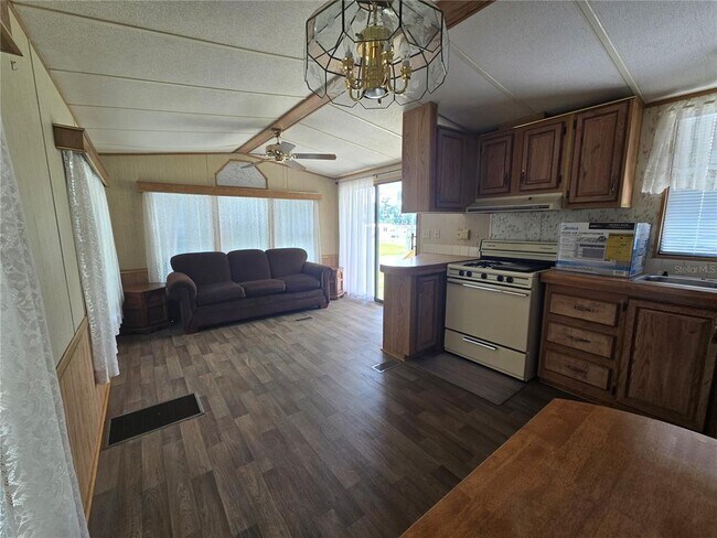 Foto del edificio - 4105 U.S. Hwy 27 S