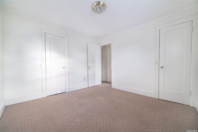 Building Photo - 9242 245th St