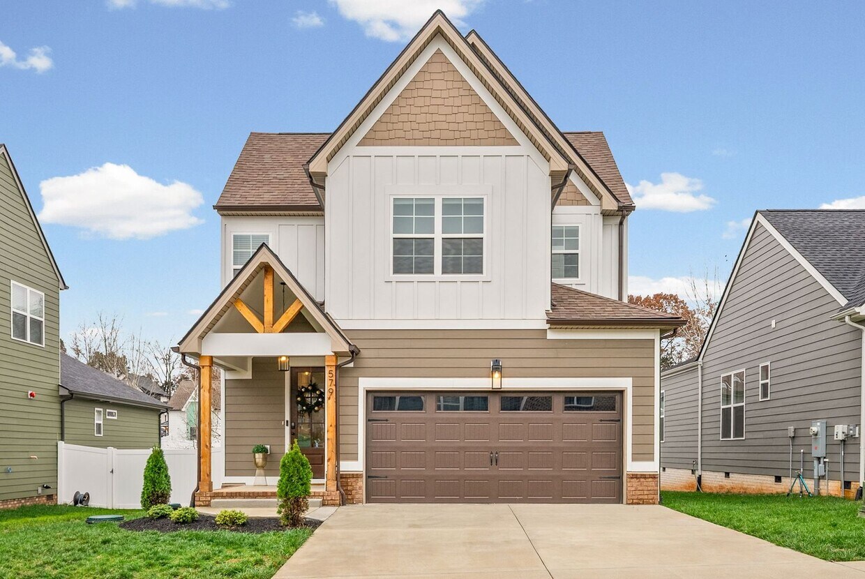 Foto principal - Gorgeous 3 Bedroom Pet Friendly Home For Rent in Pleasant View