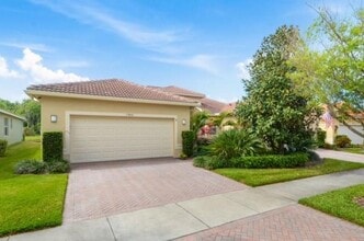 Building Photo - 15840 Aurora Lake Cir