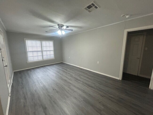 Foto del edificio - Cozy 2 bedroom in North Waco