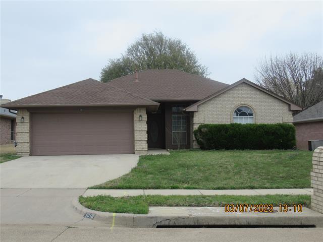 Primary Photo - 1018 Springwood Dr