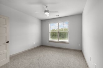 Building Photo - Allure Apartments LLC