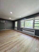 Building Photo - 14649 26th Ave