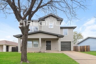 Building Photo - 1703 Red Cloud Dr