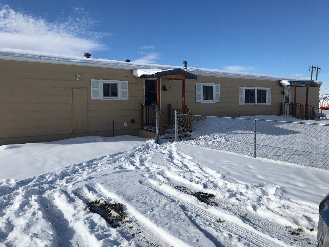 4 Latigo Ln, Butte, MT 59701 House Rental in Butte, MT