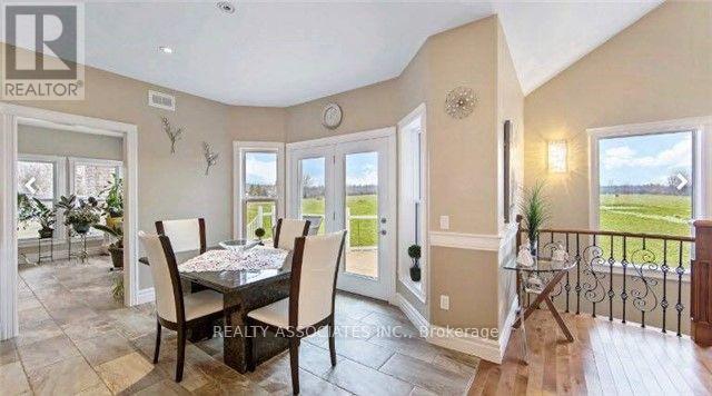 Photo du bâtiment - 576 Barcovan Beach Rd