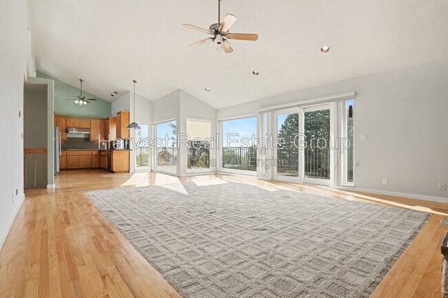 Foto del edificio - 2652 Hillcrest Ave