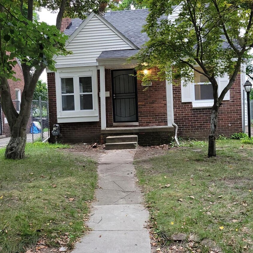 19335 Stahelin Ave, Detroit, MI 48219 House for Rent in Detroit, MI
