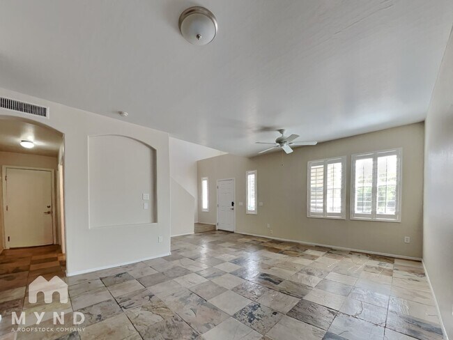 Building Photo - 3003 W Perdido Way