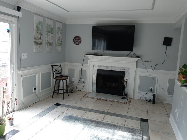 Foto del edificio - 5400 Tanglewood Pine Ln
